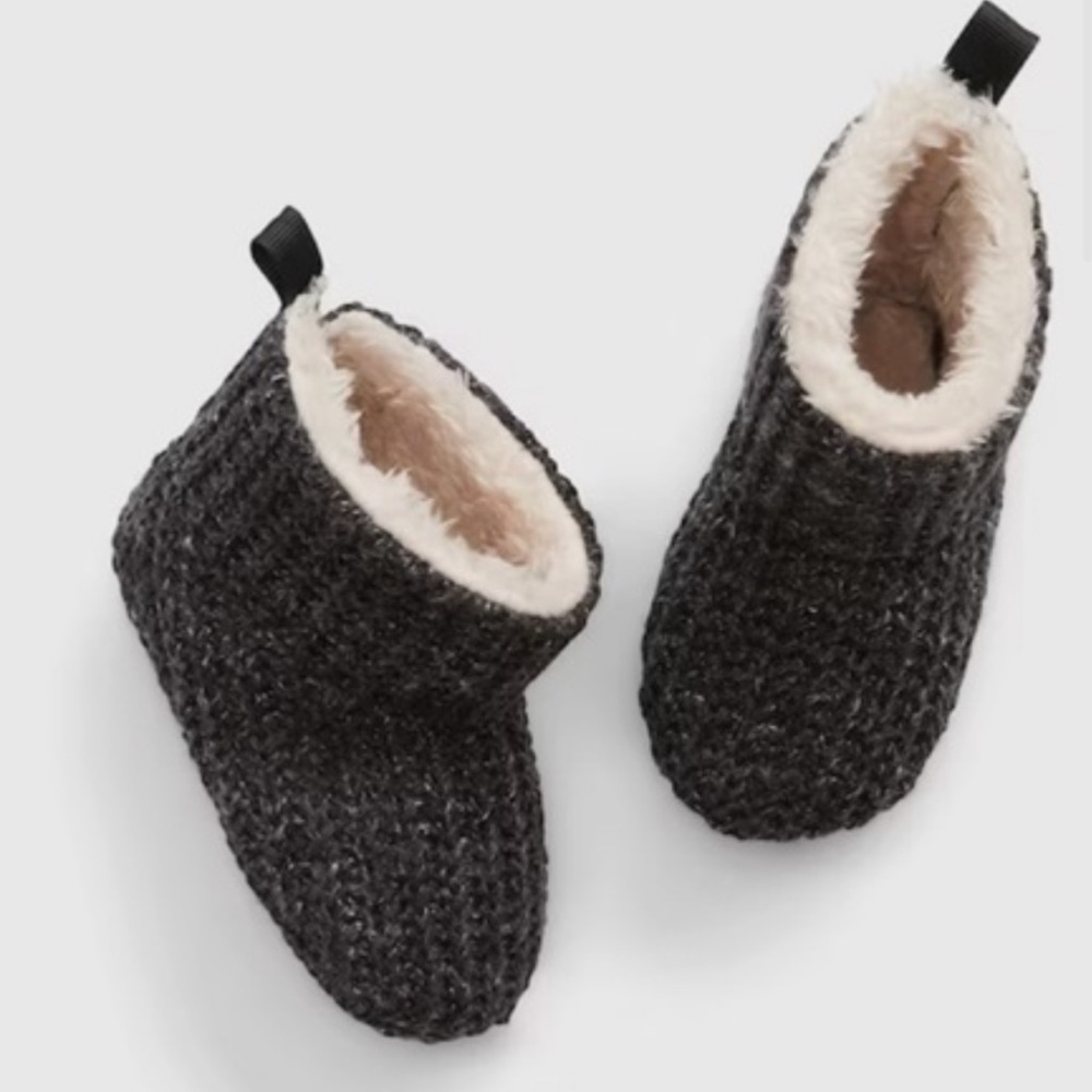 Baby Gap Sherpa-Lined Booties